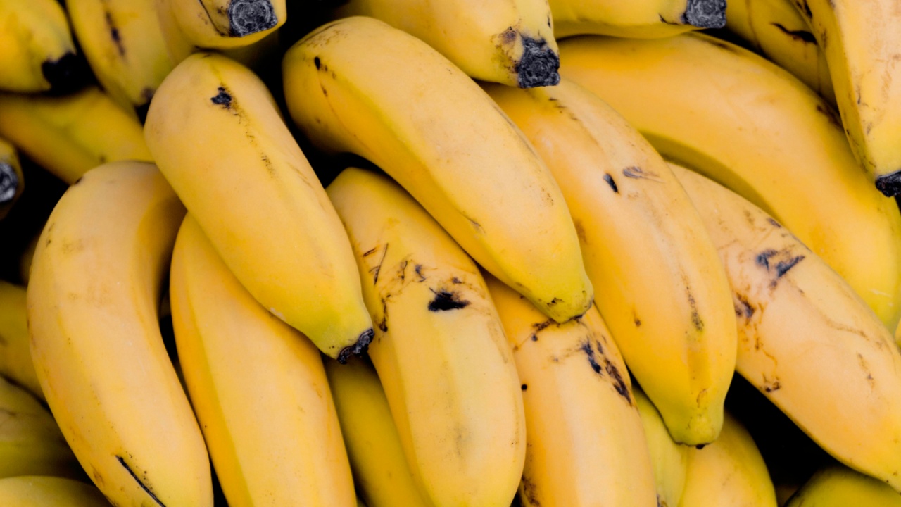Колумбийските власти заловиха близо 2,6 тона кокаин, скрит в пратки с банани