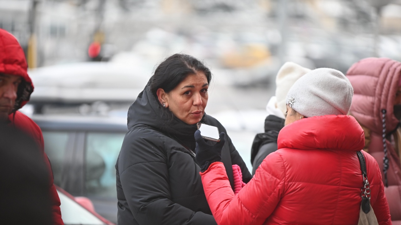 След среща с майката на Даная: Директорът на "Пирогов" няма да подаде оставка