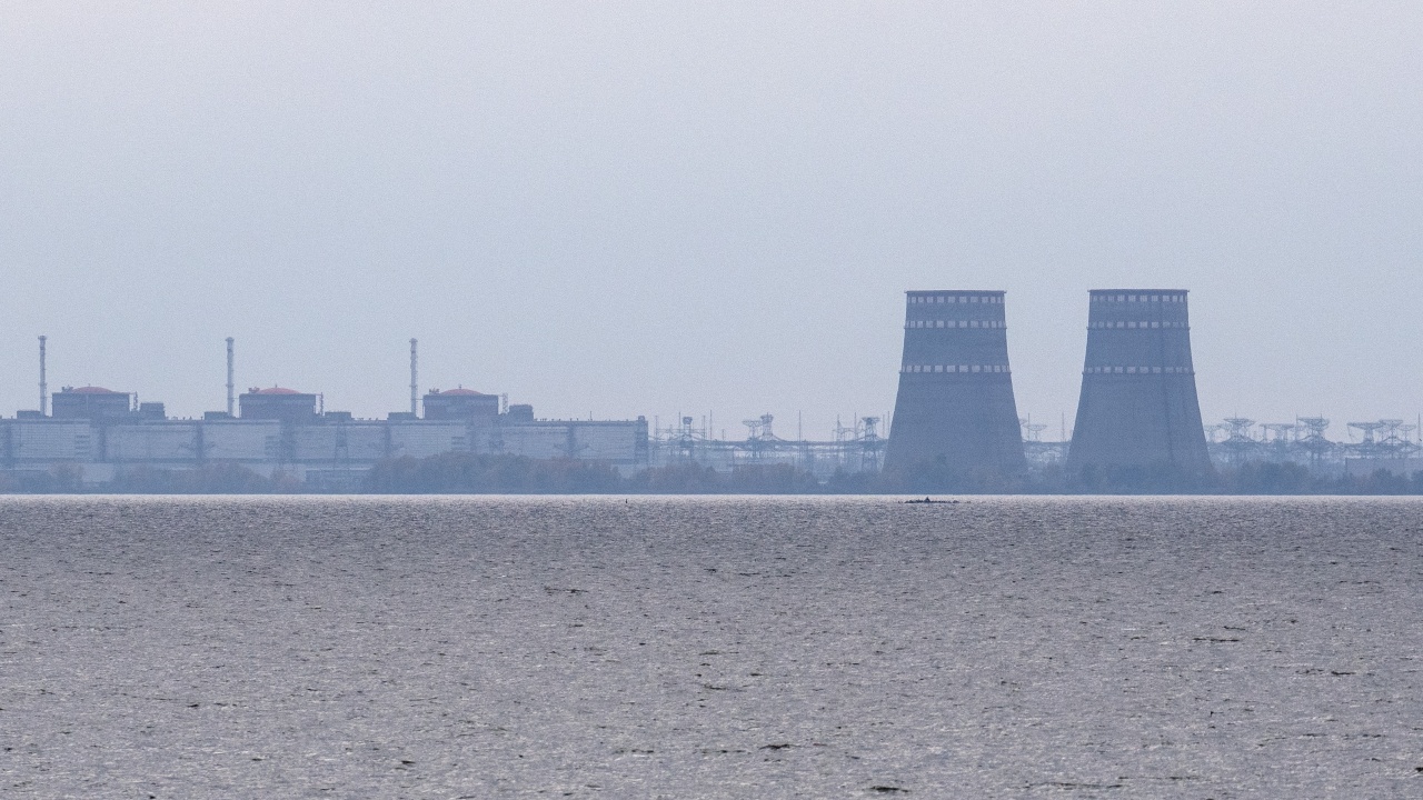 Украйна планира още тази година да започне дострояването на АЕЦ "Хмелницки" с два реактора от България