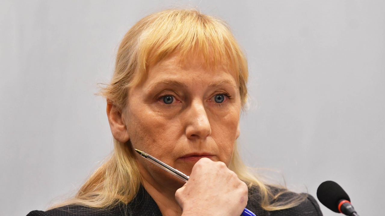 Елена Йончева: Ще трябва да променим правилата за Антикорупционната комисия у нас