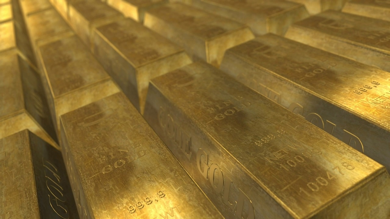 Търсенето на злато спадна, но не и цената му
