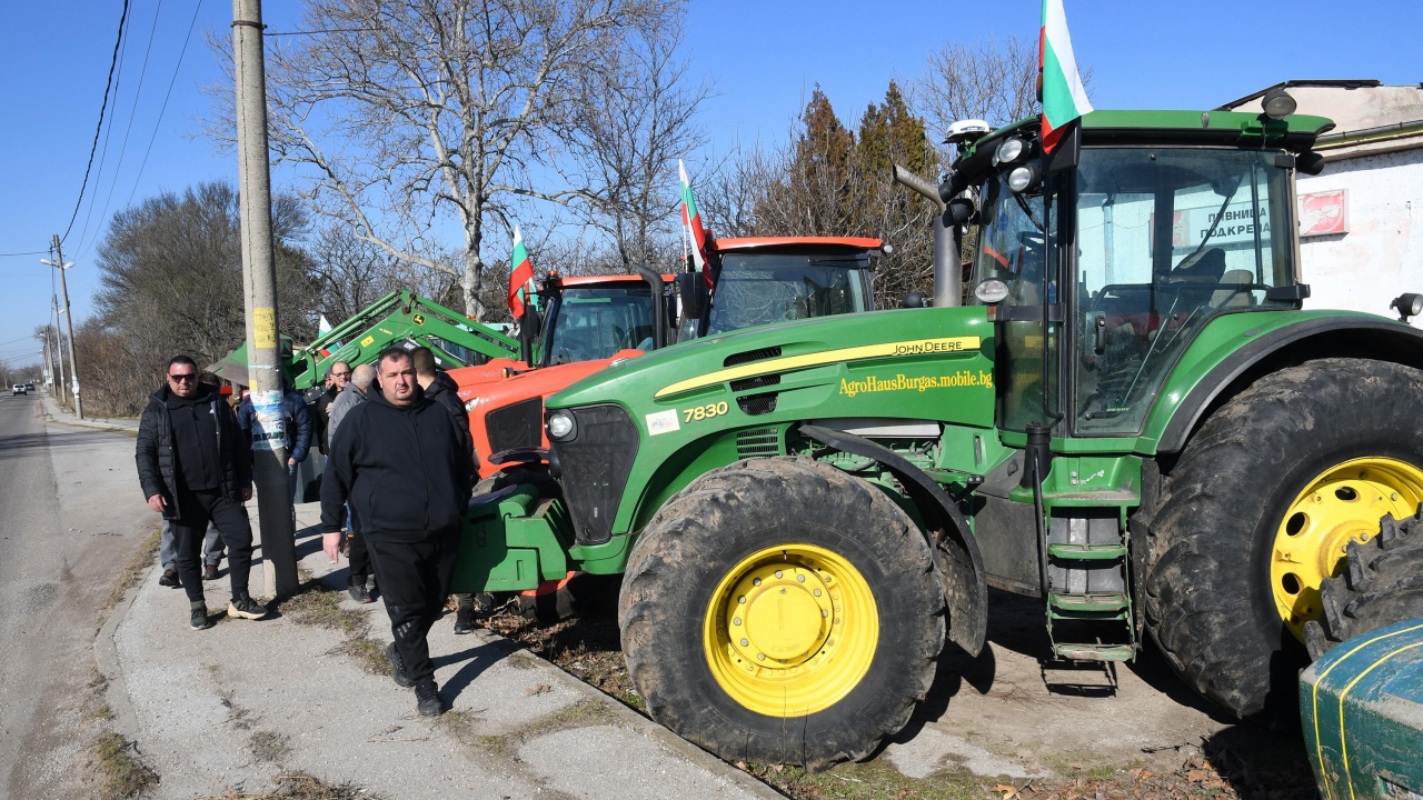Земеделци предупреждават, че протестите им могат да стигнат и до София