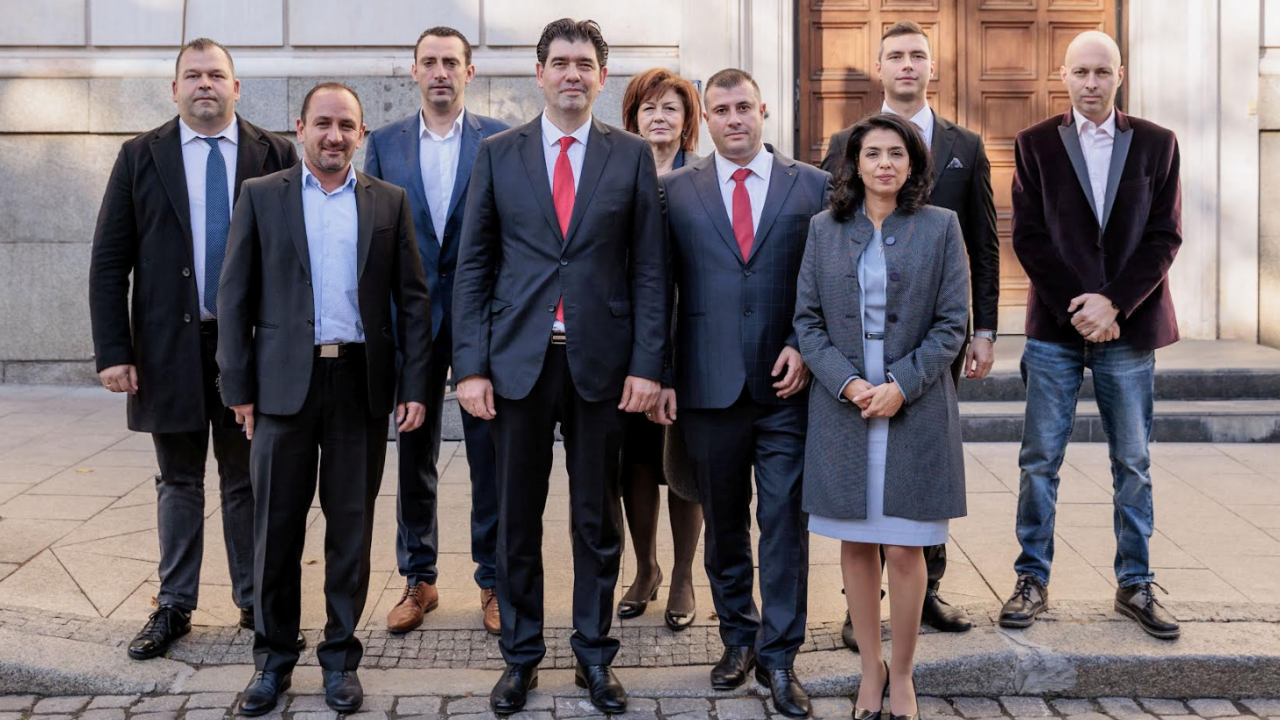 Общинските съветници от БСП в София: Изпълнихме решение на висшия ни партиен орган - Градския съвет