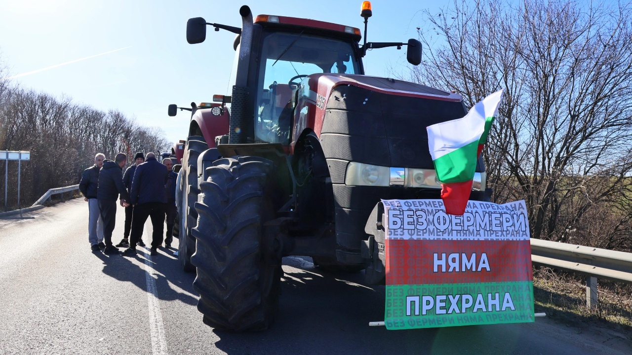 Браншови организации в земеделието обявиха, че протестите им продължават