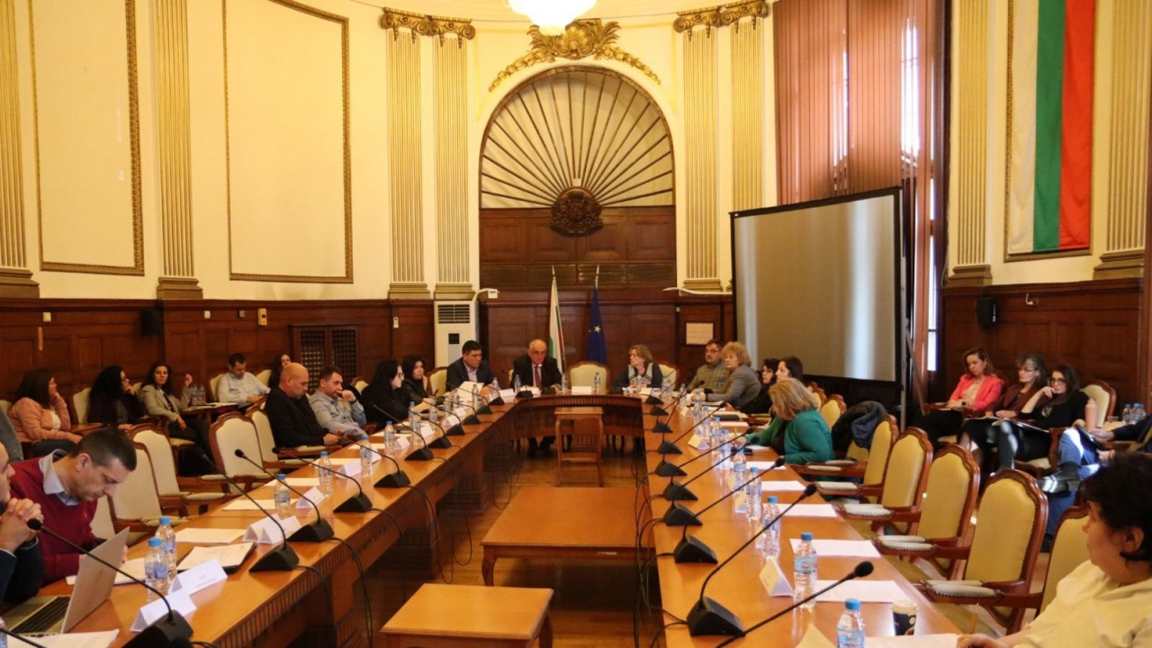 В МЗХ се проведе четвърто заседание на Консултативния съвет по поземлени отношения