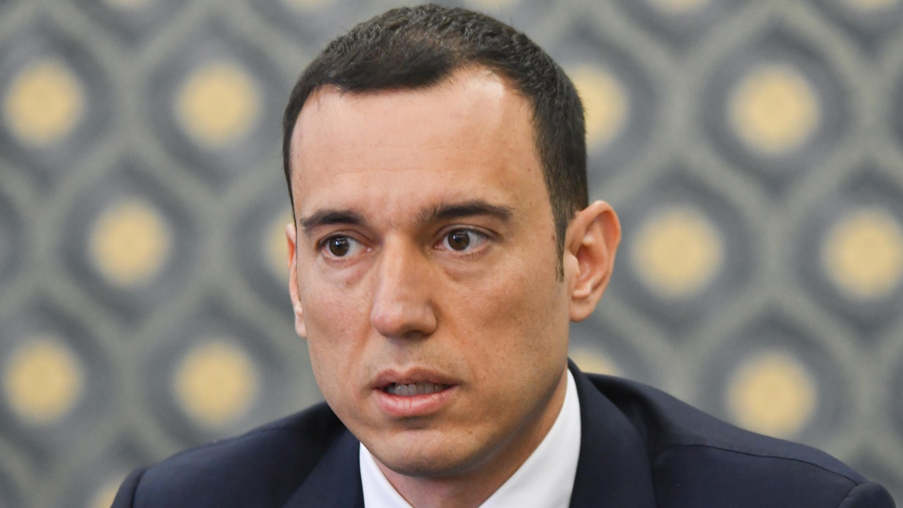 Васил Терзиев не се яви на изслушване пред депутатите, опозицията му се ядоса