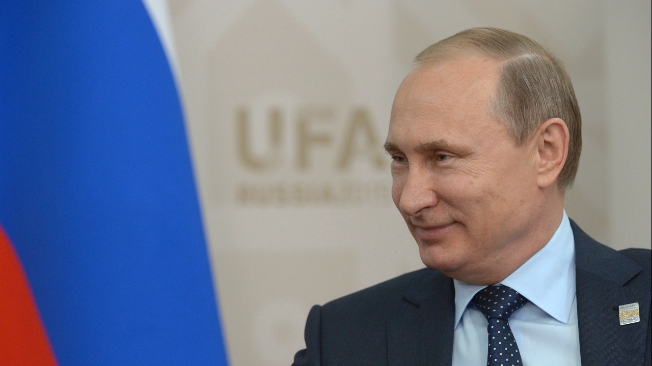 Анализатор: Путин е изоставил демократичния театър, който разиграваше, ще управлява до края на живота си