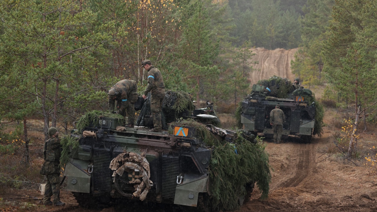 Белгийските либерали предлагат ускоряване на превъоръжаването на армията
