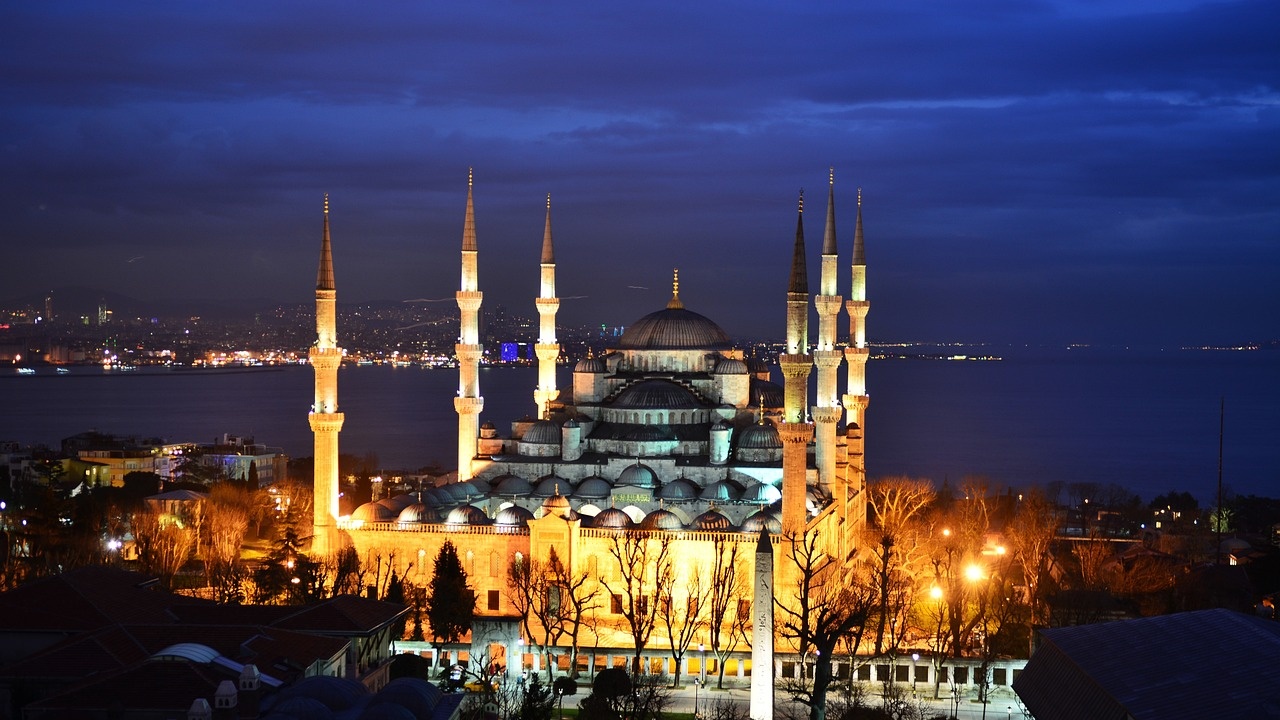 Над два милиона чуждестранни туристи са посетили Турция през януари