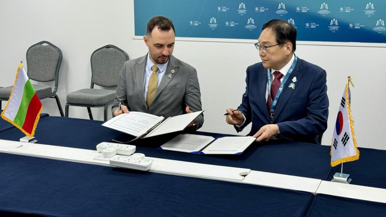 Министър Богданов и южнокорейският му колега подписаха Меморандум за насърчаване на търговията и инвестициите