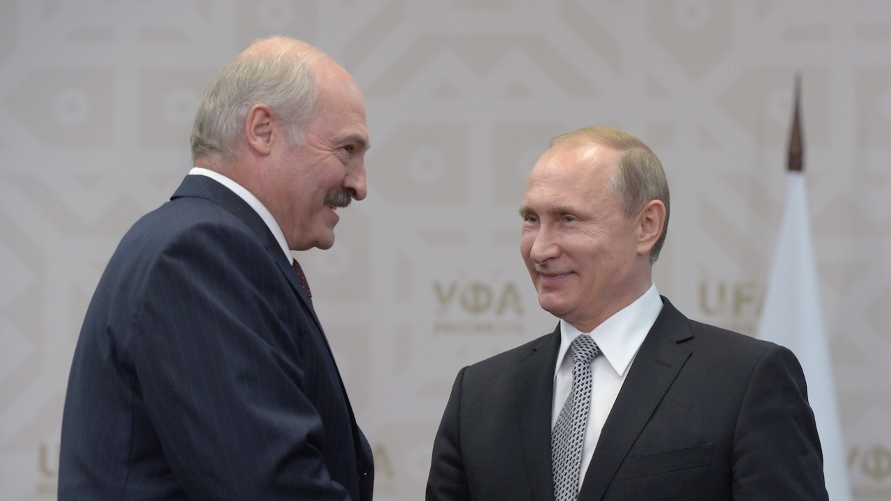 Путин поздрави Лукашенко за шестия му мандат