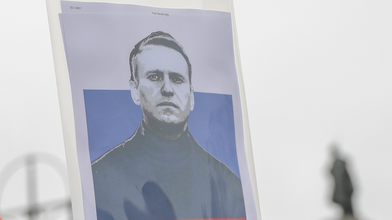 Изпратиха Алексей Навални с песента на Франк Синатра  My Way
