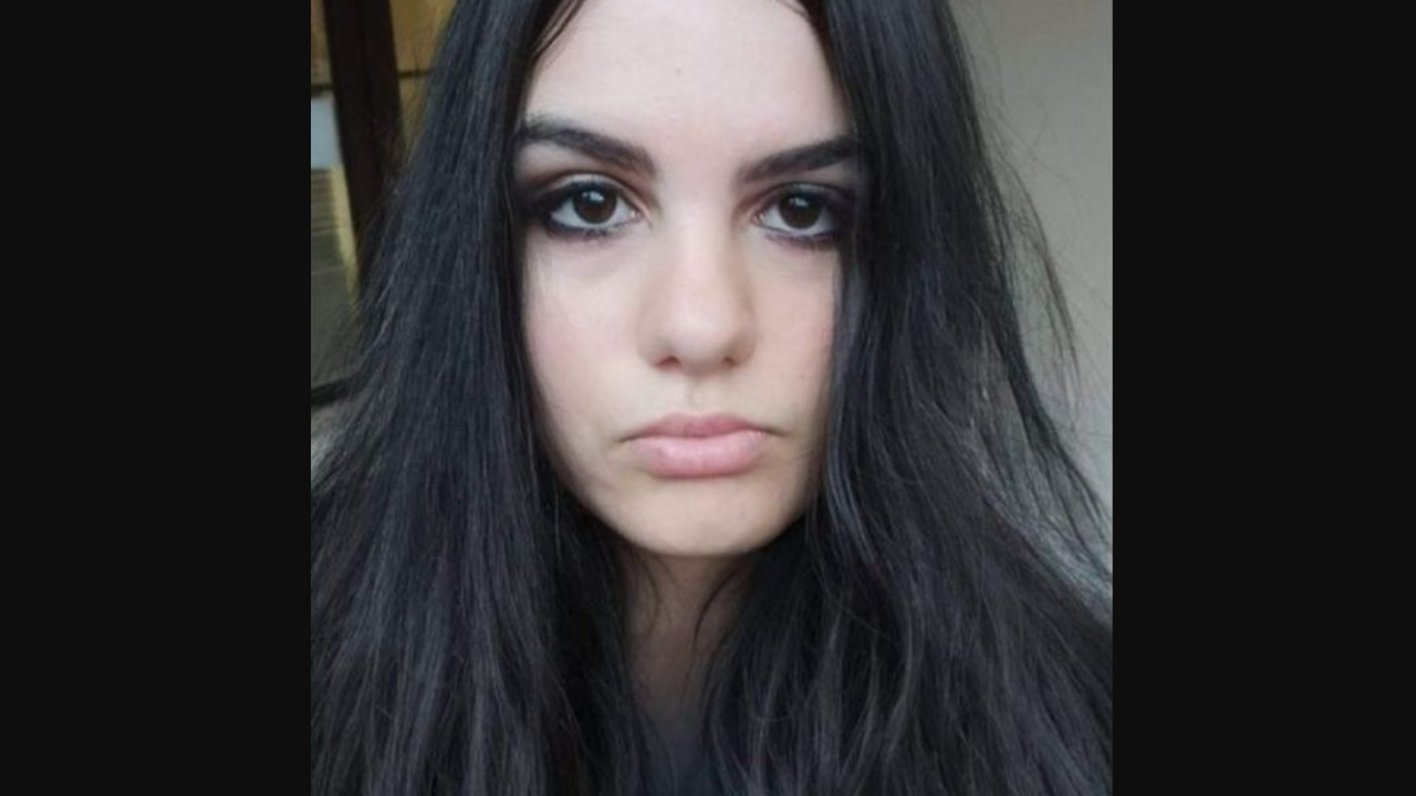 Полицията откри изчезналата на 28 февруари 18-годишната ученичка от Сливен. Тя е
