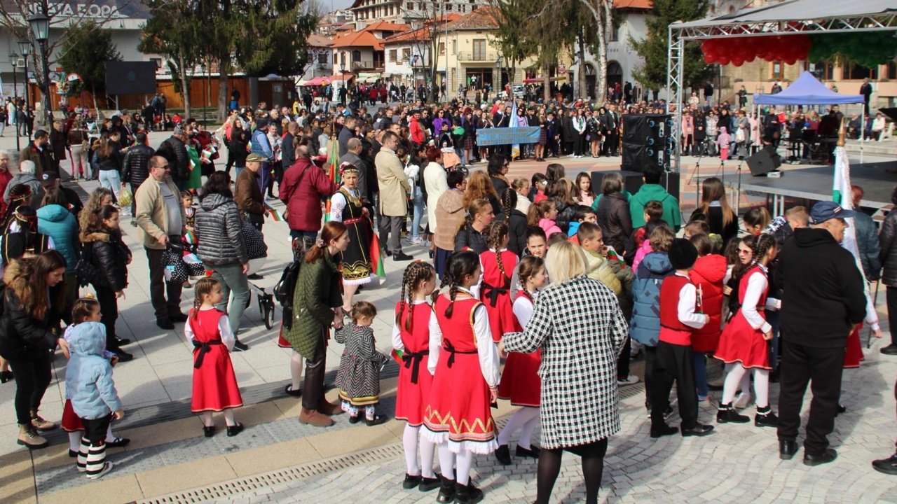 На 3-ти март българският народ отбелязва своя национален празник. Тази