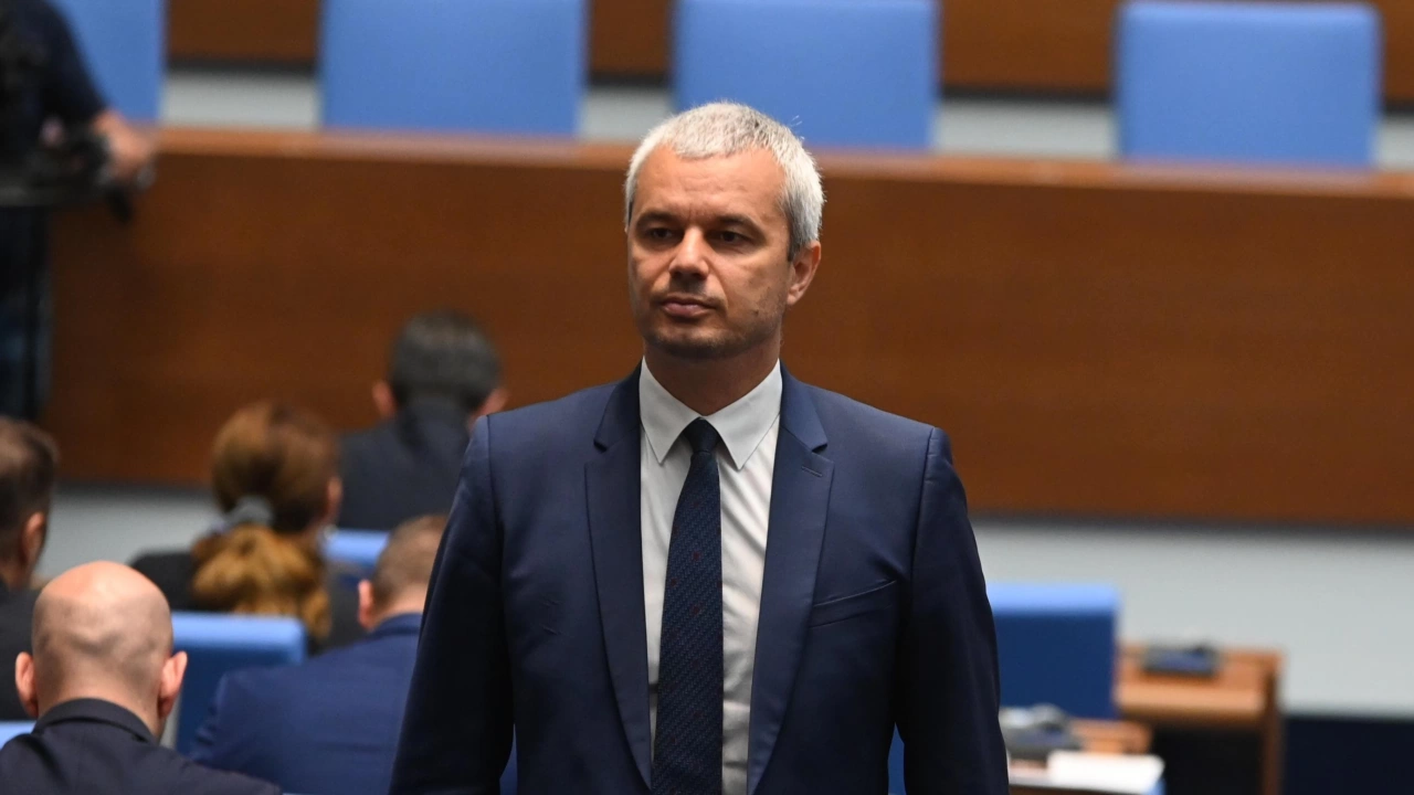 Лидерът на   попита подготвя ли българското правителство България за