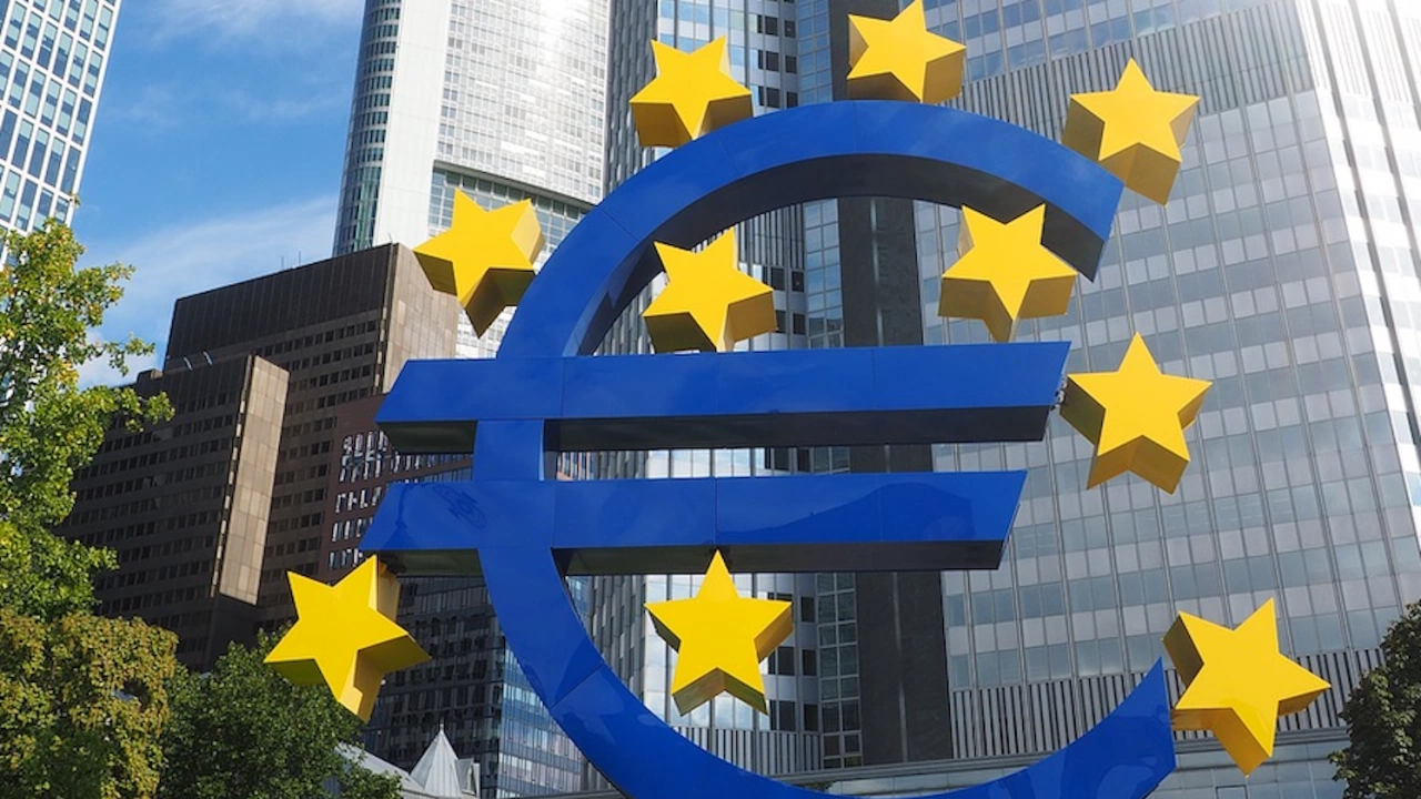 Европейската централна банка ЕЦБ ще проведе днес заседание за парична