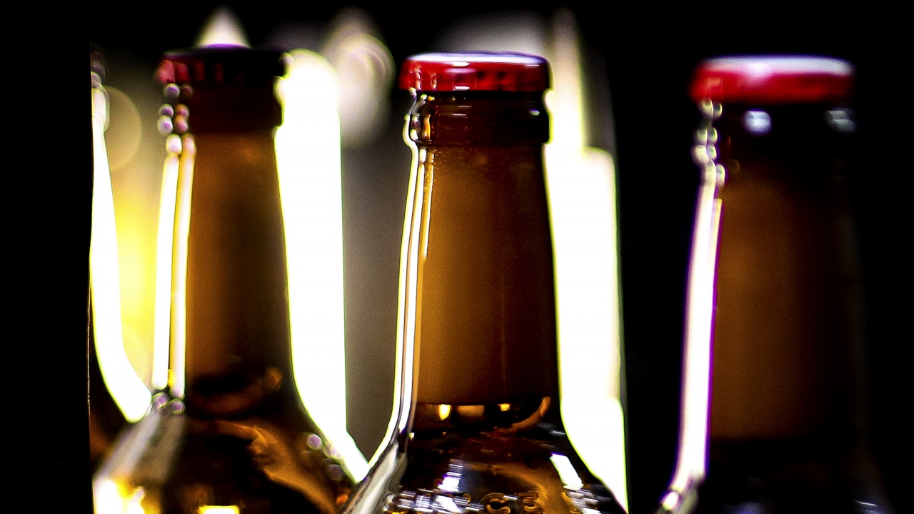 Мъж задигна 20 бутилки бира от магазин в Търговище