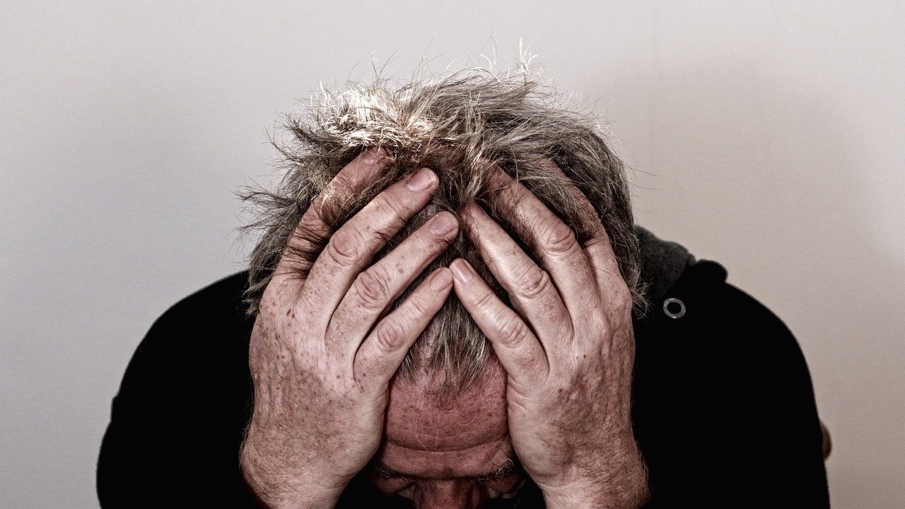 Мъж в САЩ, страдащ от чести мигрени, получи изненадваща диагноза.