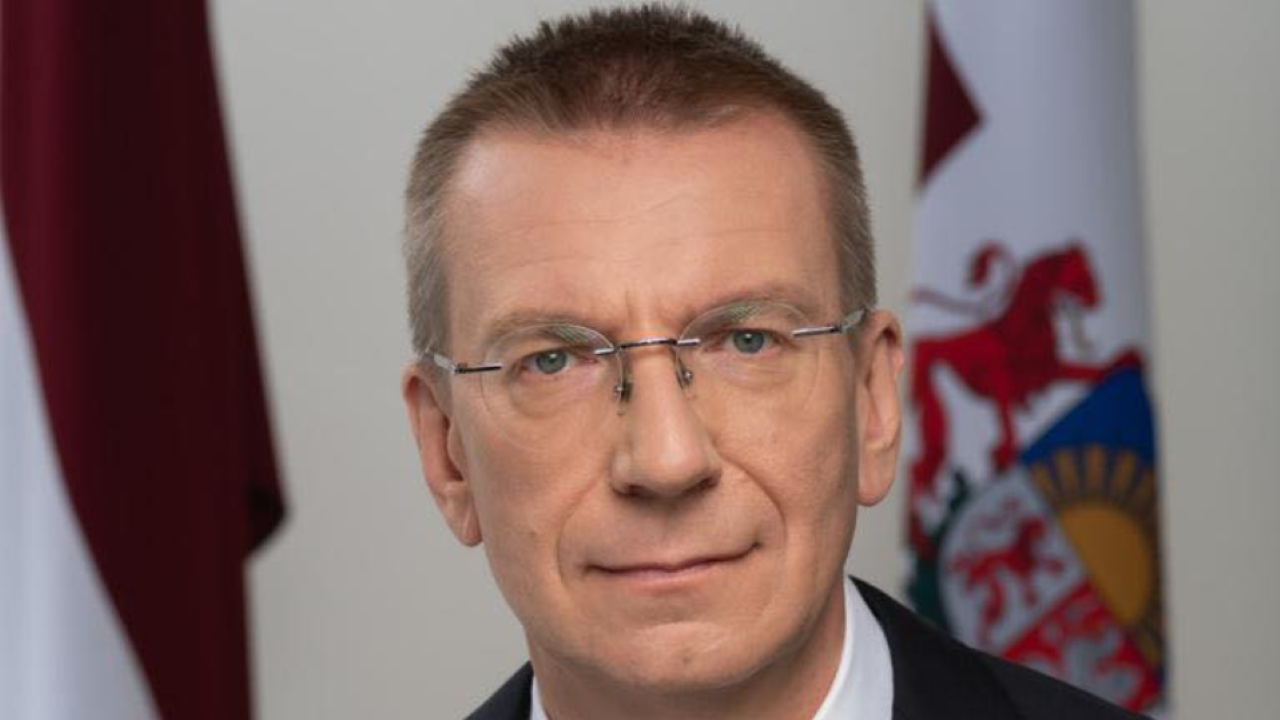 Президентът на Латвия подкрепя Макрон, призова към битка срещу Русия