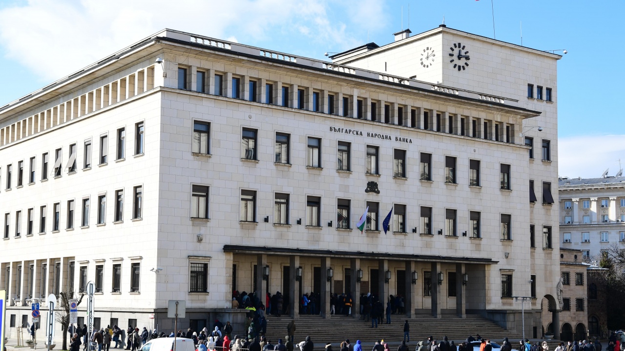 Българската народна банка алармира за зачестили случаи на телефонни обаждания