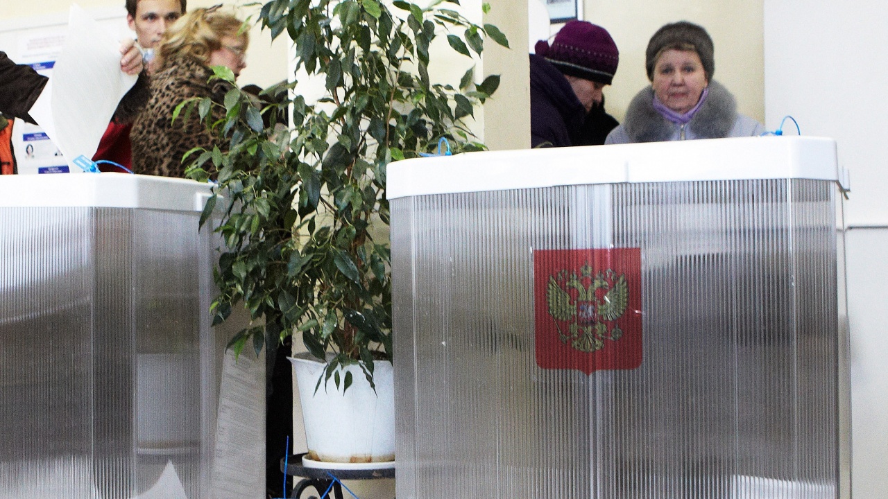 Пенсионерка взриви бомбичка в избирателна секция в централния руски град