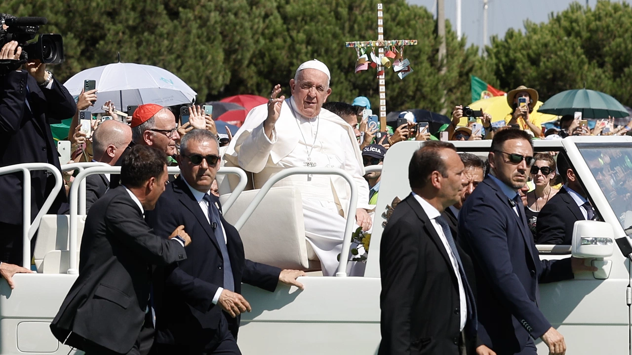 През септември в Брюксел се очаква посещение на Папа Франциск