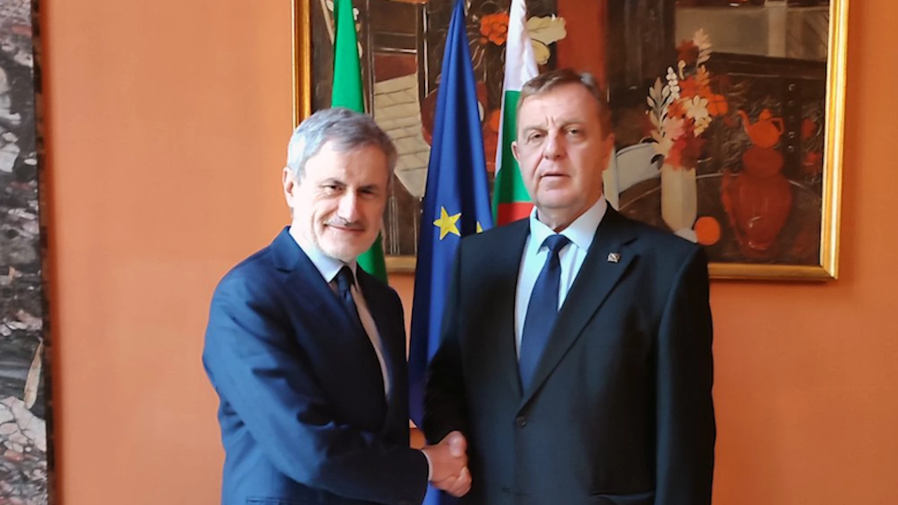 Днес в Рим председателят на – Българско национално движение Красимир