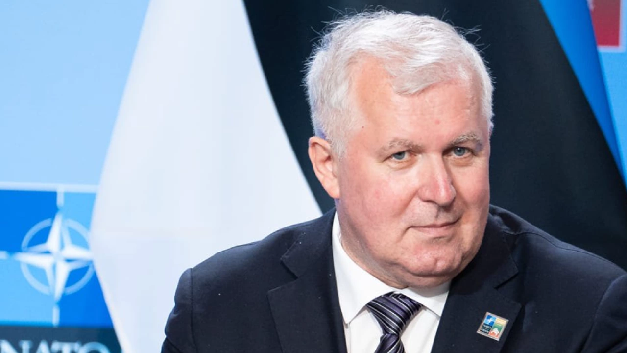 Премиерът на Литва Ингрид Шимоните е получил оставката на министъра