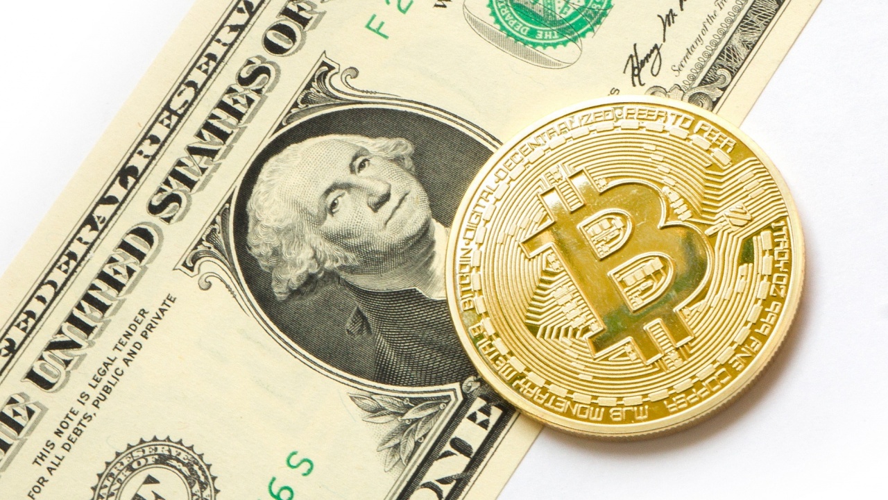 С по  1 трилион долара на 100 дни расте държавният дълг на САЩ, цената на Bitcoin се покачва паралелно