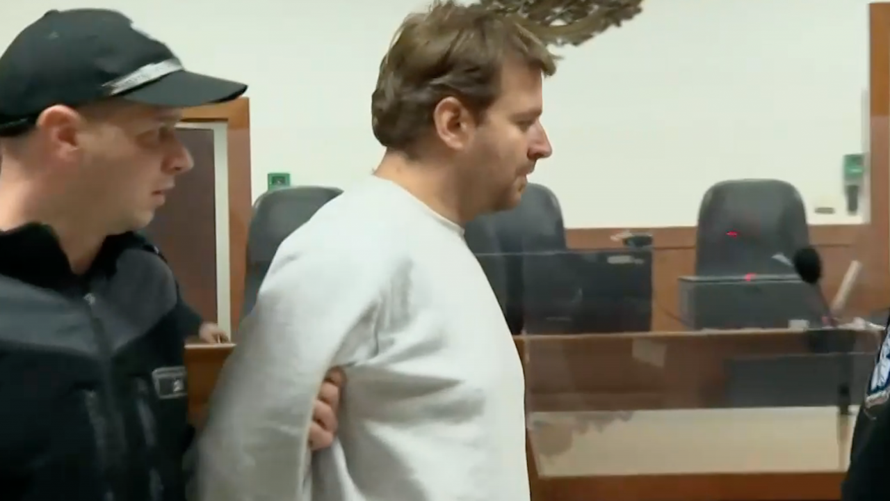 По искане на прокуратурата съдът настани Илко Захариев - Червения