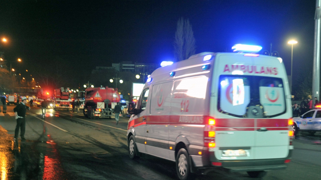 Двама работници загинаха при изграждането на скоростна железница в Турция