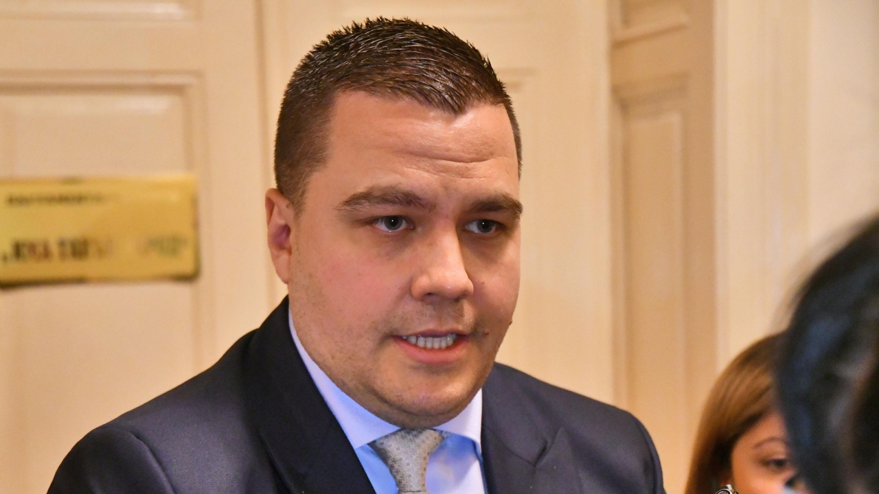 Депутатът от  Станислав Балабанов заяви, че на обществото вече не