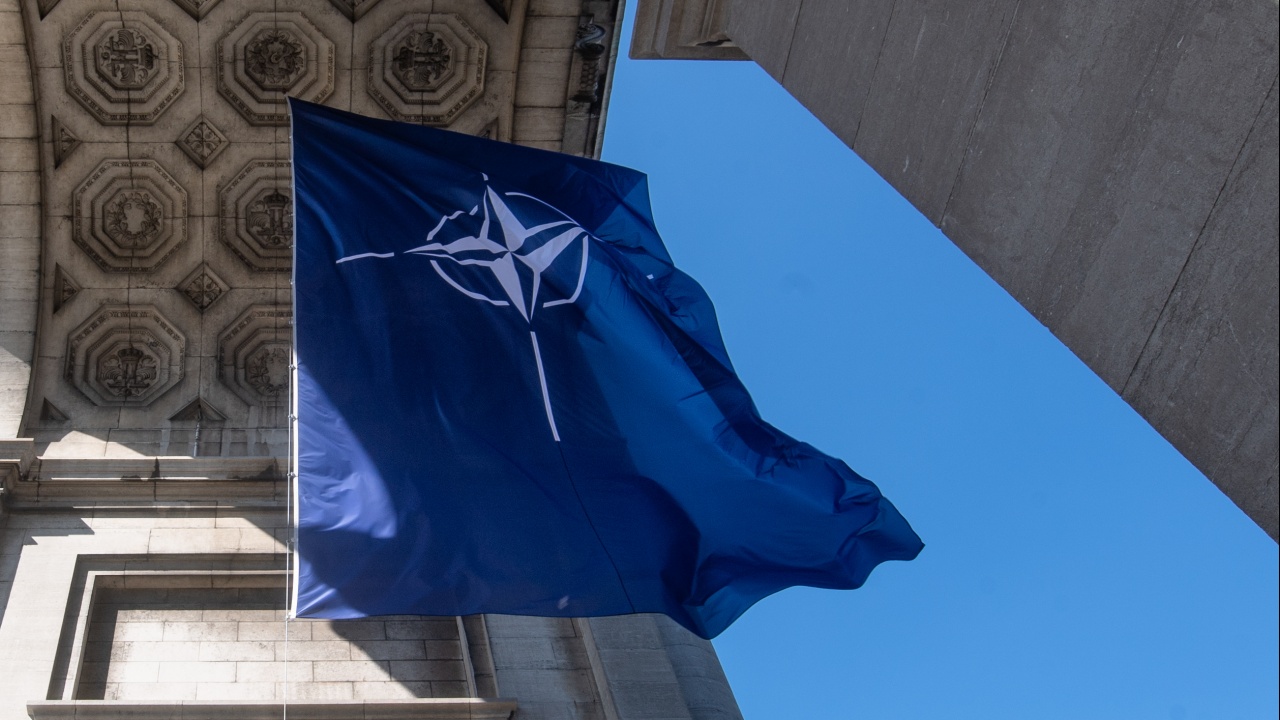 НАТО осъди вчерашното терористично нападение срещу зала за събития край