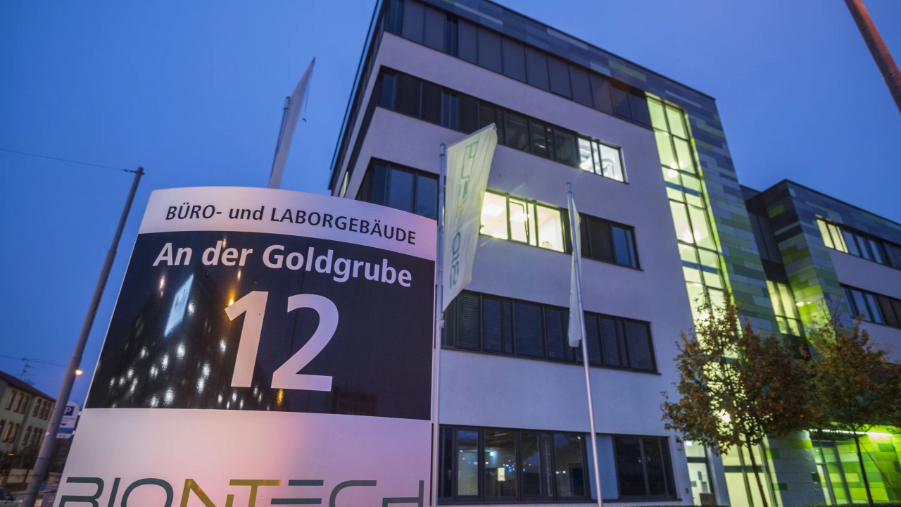 Германската биотехнологична компания Бионтех BioNTech отчете значителен спад на печалбата