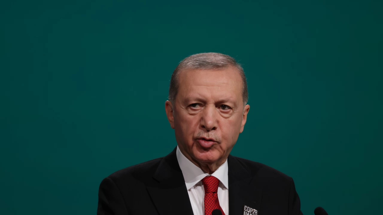 Турският президент Реджеп Тайип Ердоган организира днес в Анкара голям
