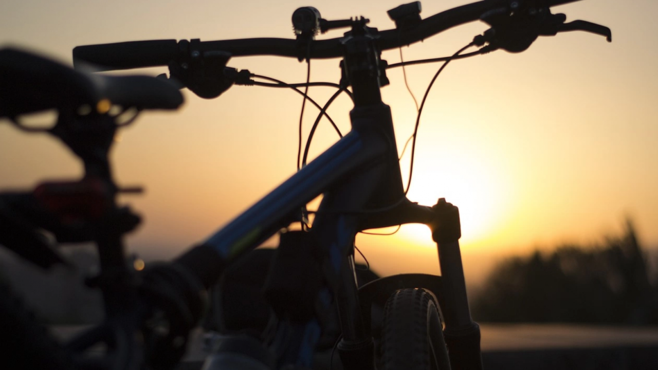 Кола блъсна 12-годишна велосипедистка в Белене