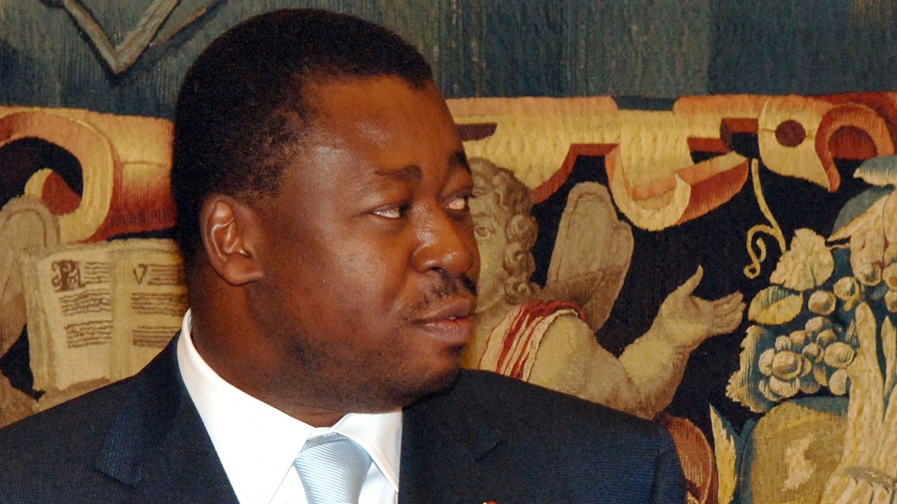 Депутатите в Того одобриха нова конституция в понеделник, се казва
