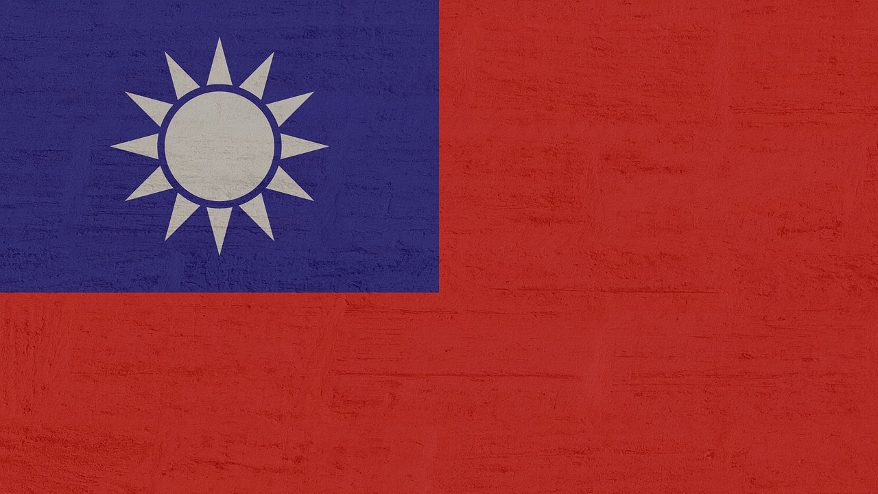 Бившият президент на Тайван замина за среща със Си Дзинпин