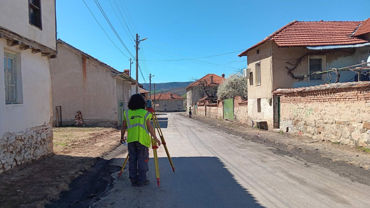 "Европейски пътища" започва ремонт на пътната мрежа в община Мирково