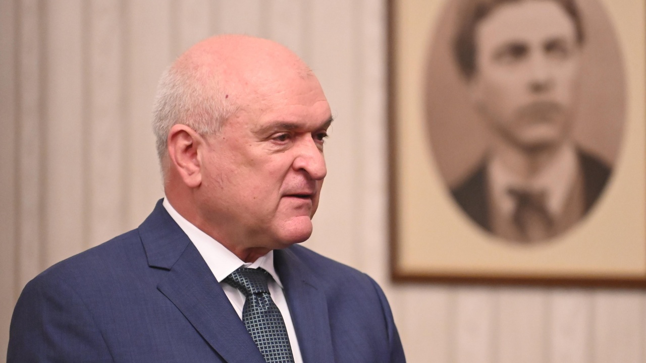 Посоченият от президента за служебен премиер Димитър Главчев Димитър Борисов