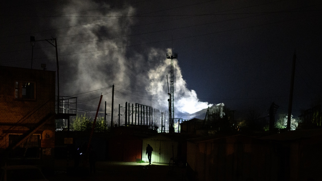 Взрив спря тока в част от Севастопол