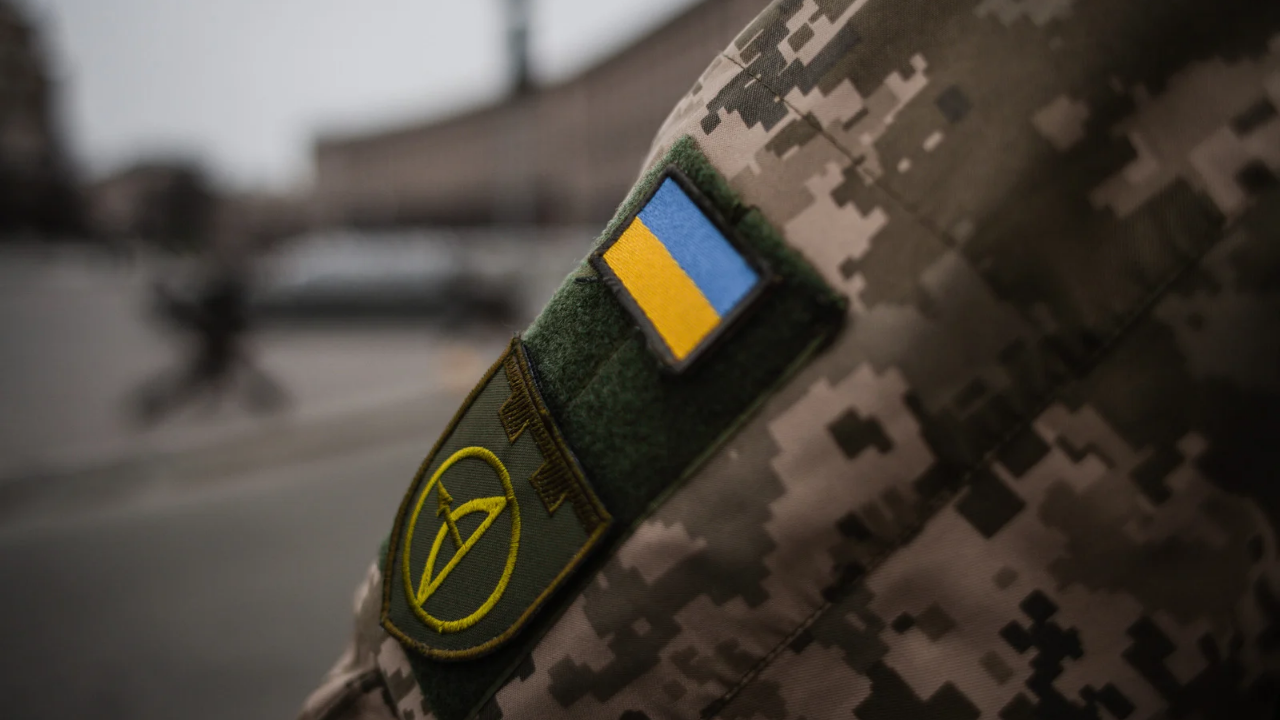 Украйна намалява възрастта за мобилизация в армията