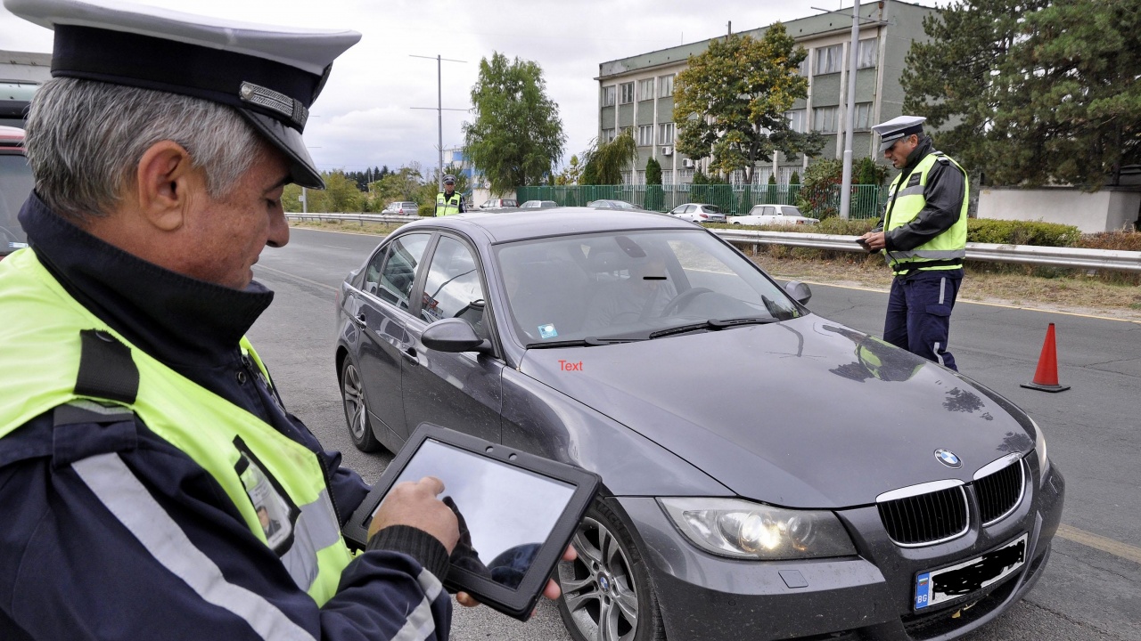 Шофьор с 2,36 промила задържаха в Дупнишко