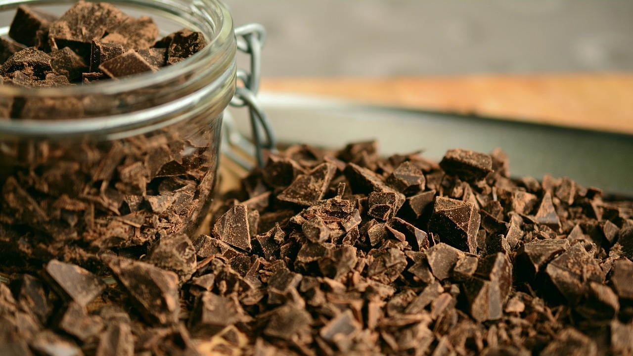 Колко шоколад е полезно да консумираме?