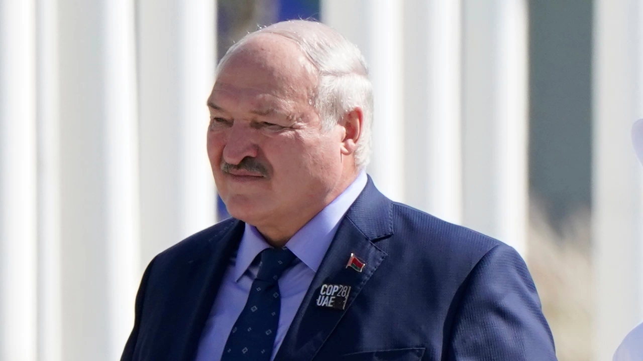 Президентът на Беларус пристигна на работно посещение в Москва съобщи