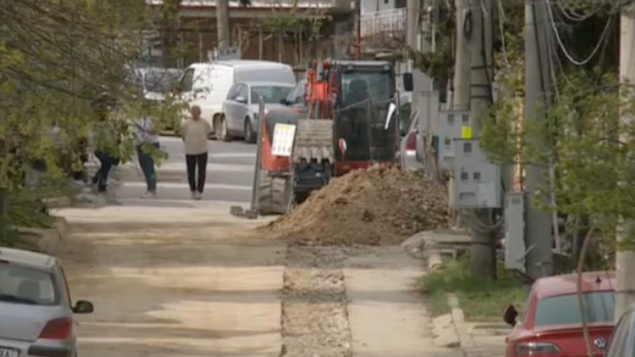 Живеещите на улица Черно море във варненския квартал Виница нямат