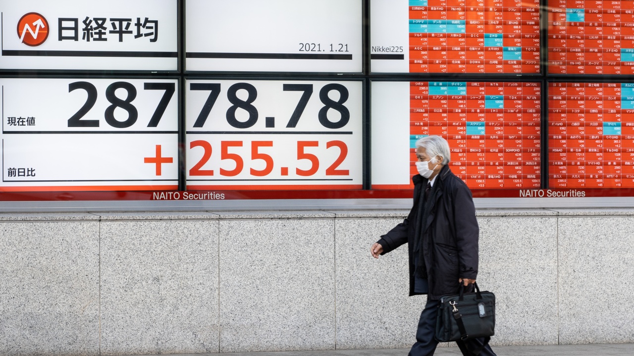 Срив на Токийската фондова борса заради напрежението в Близкия изток