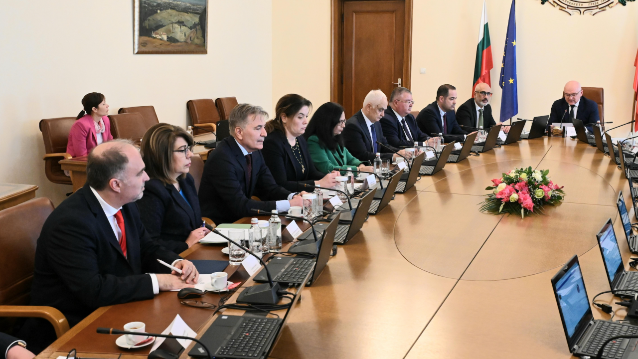 Служебният кабинет смени областния управител на Бургас
