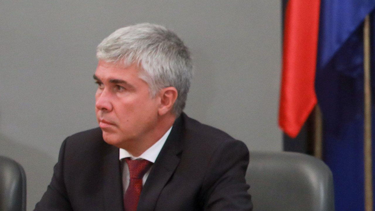 Енергийният министър: Ще изпълня в пълен обем решението на НС за споразумението с "Боташ"