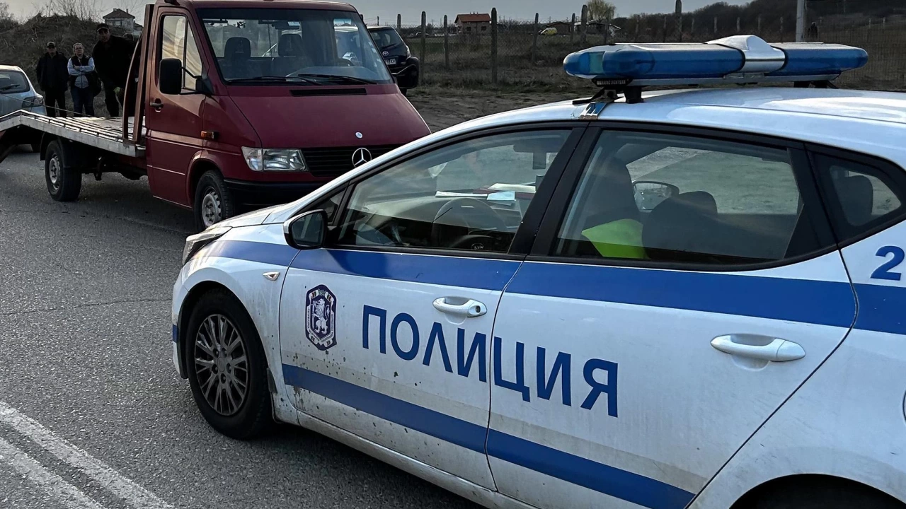 Четирима души пострадаха в София след като мъж ги напръска